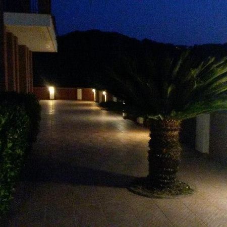 Villa Oreste Salerno Eksteriør bilde